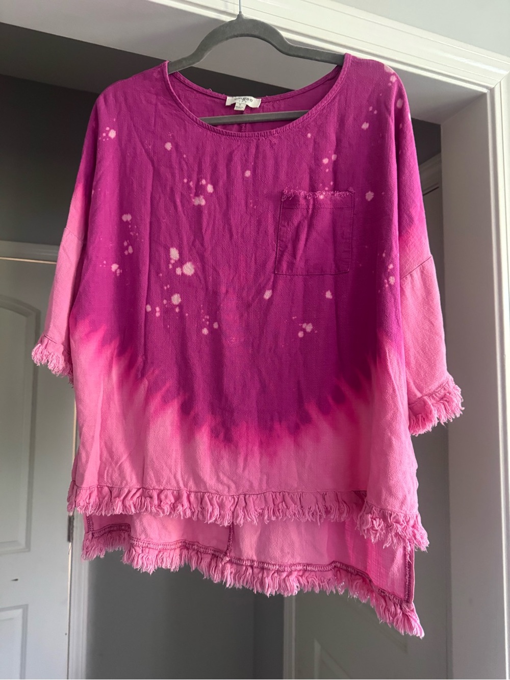 Umgee Fuchsia Pink Tie Dye Ombre Fringe Linen Rayon Blend Top Small Boho